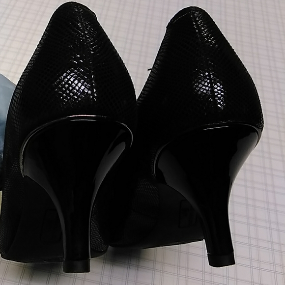 Anne Klein shoes heel size 10M - Picture 4 of 8